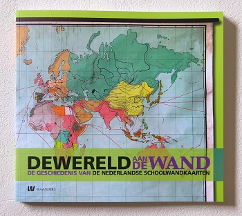 Antiquariaat De Wereld aan de Wandkaarten Schoolplaten